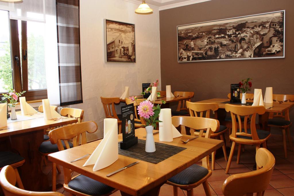 Gasthaus Pension Geimer Plütscheid Exteriér fotografie